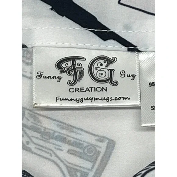 Funny Guy Mugs Gun Skull Print Shirt XXL White Graphic Button Up Men's Top - Picture 12 of 12